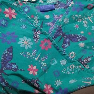 Scrub top